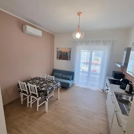 Station Tiburtina Apartament *